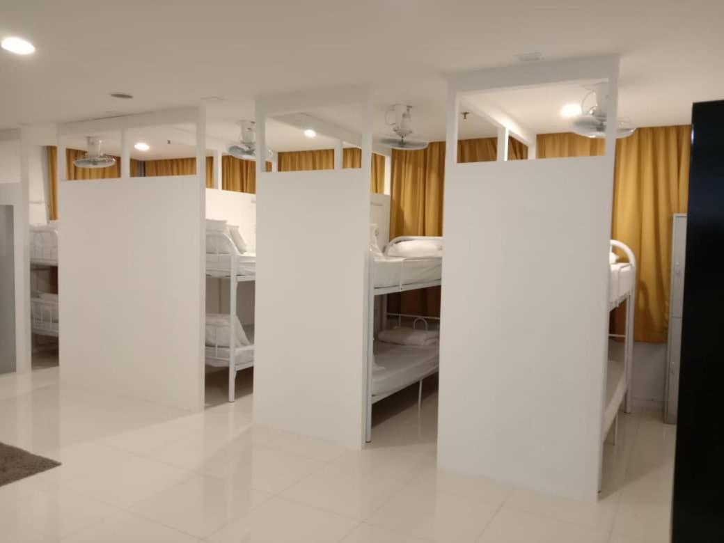Valencia Dorm At Mercu Summer Suites Klcc 쿠알라룸푸르 외부 사진